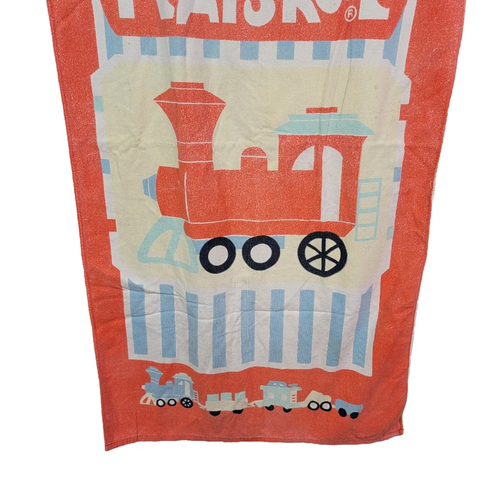Playskool Vintage Beach Pool Collectible Graphic SPELLOUT Towl
